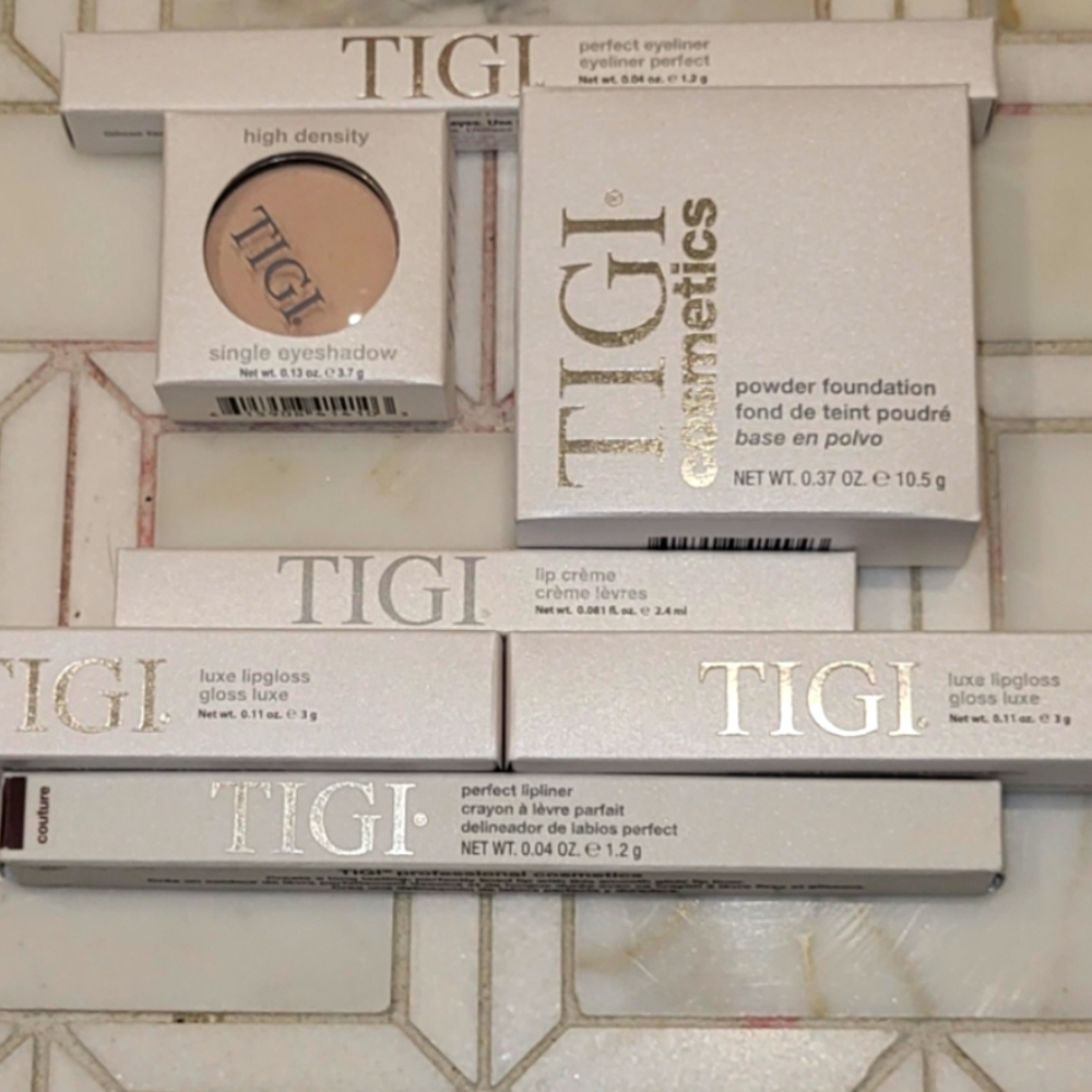 Tigi Cosmetics Makeup Bundle 7pcs Lip Eye Foundation